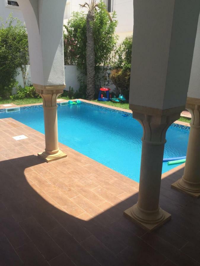 Villa Avec Piscine Triffa Exterior foto