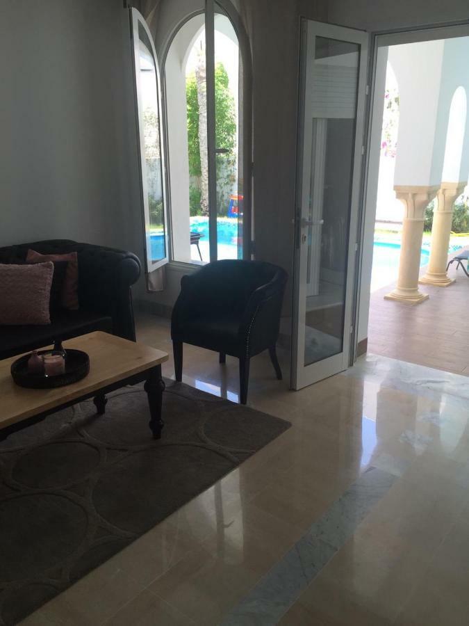 Villa Avec Piscine Triffa Exterior foto